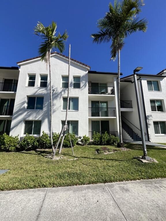 VILLA DEL SOL CONDO - Residential Lease