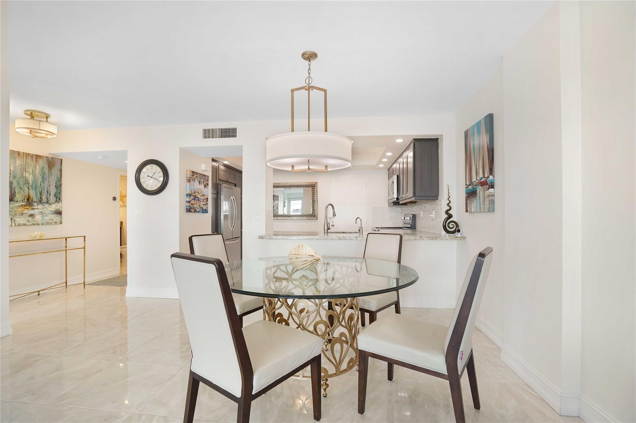 The Commodore - Residential Lease