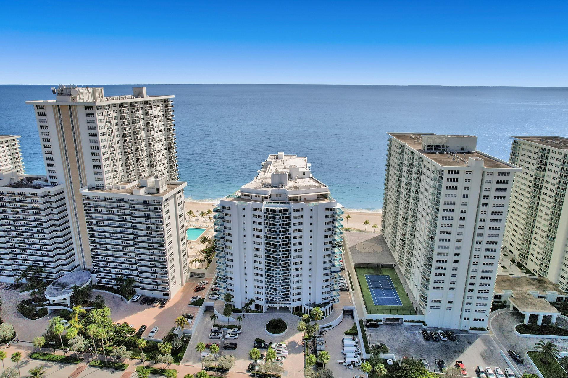 The Commodore - Residential Lease
