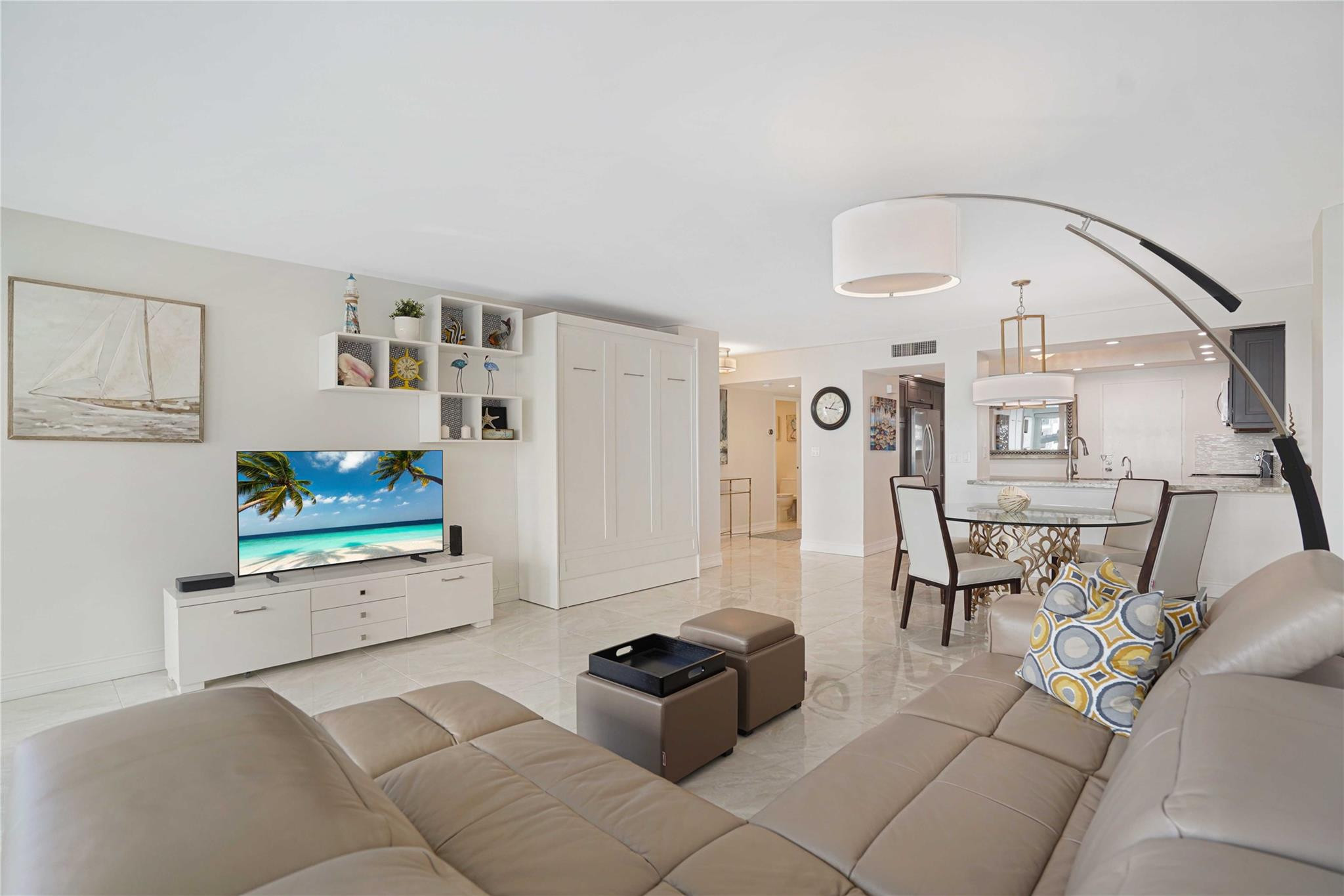 The Commodore - Residential Lease