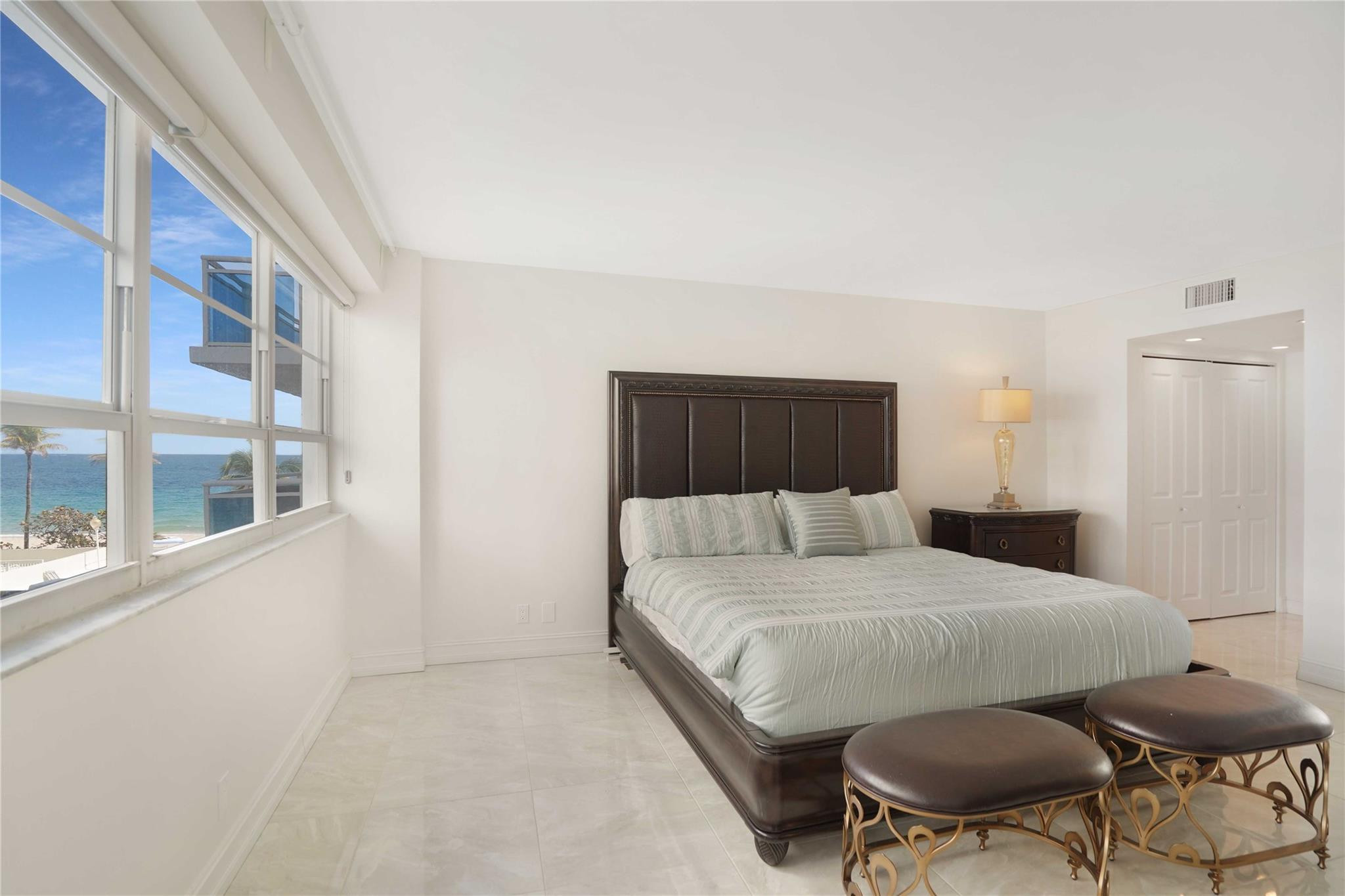 The Commodore - Residential Lease