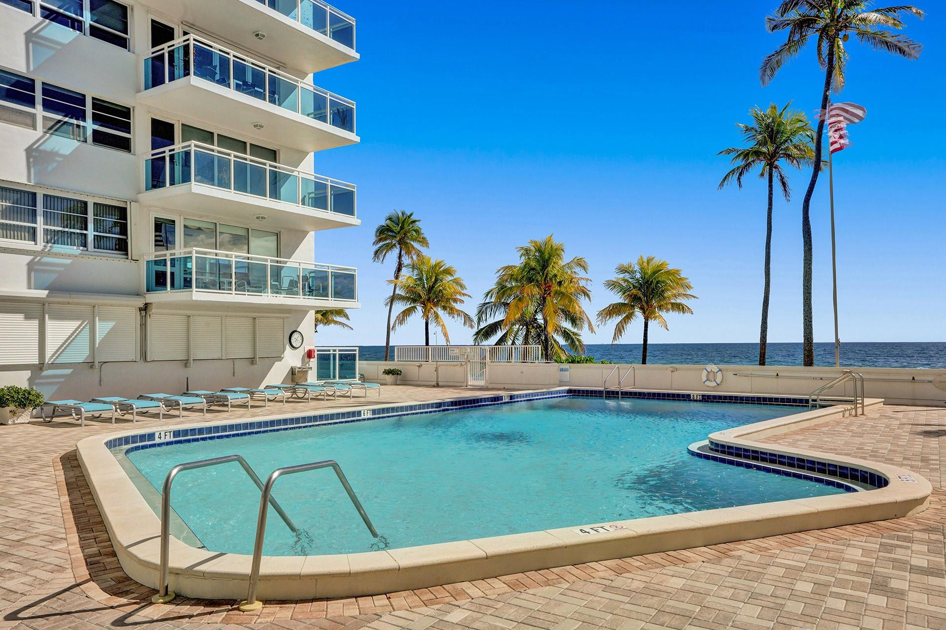 The Commodore - Residential Lease