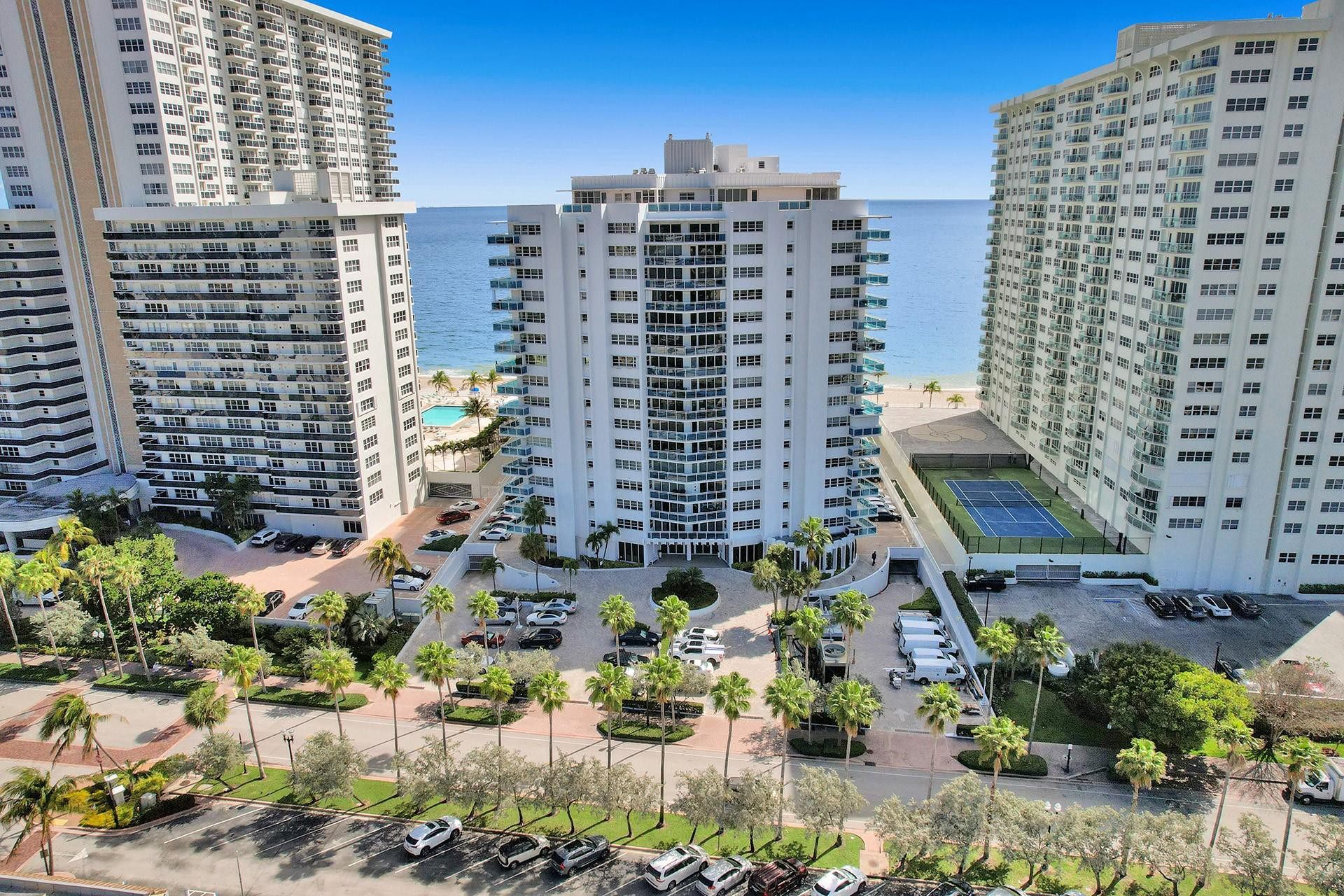The Commodore - Residential Lease