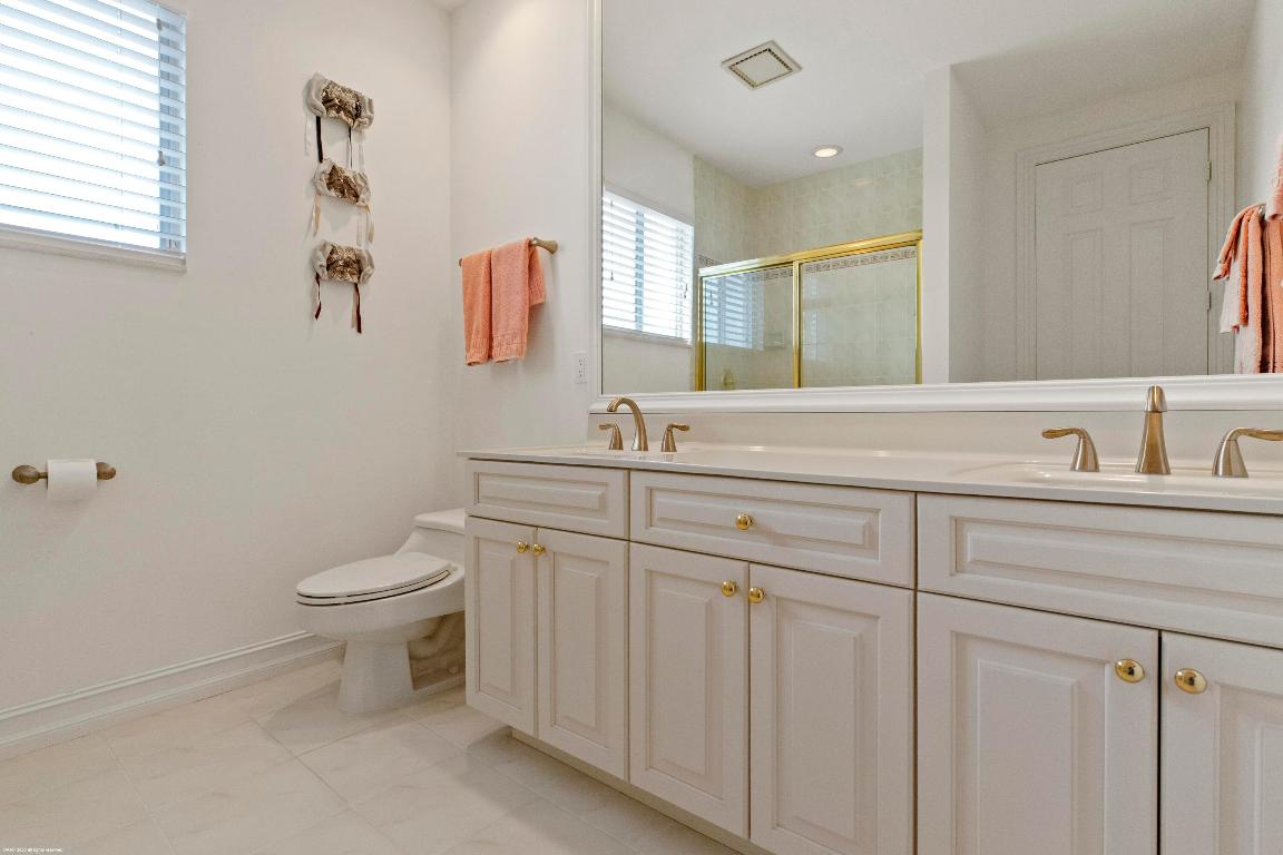 PALM BEACH POINT - Residential