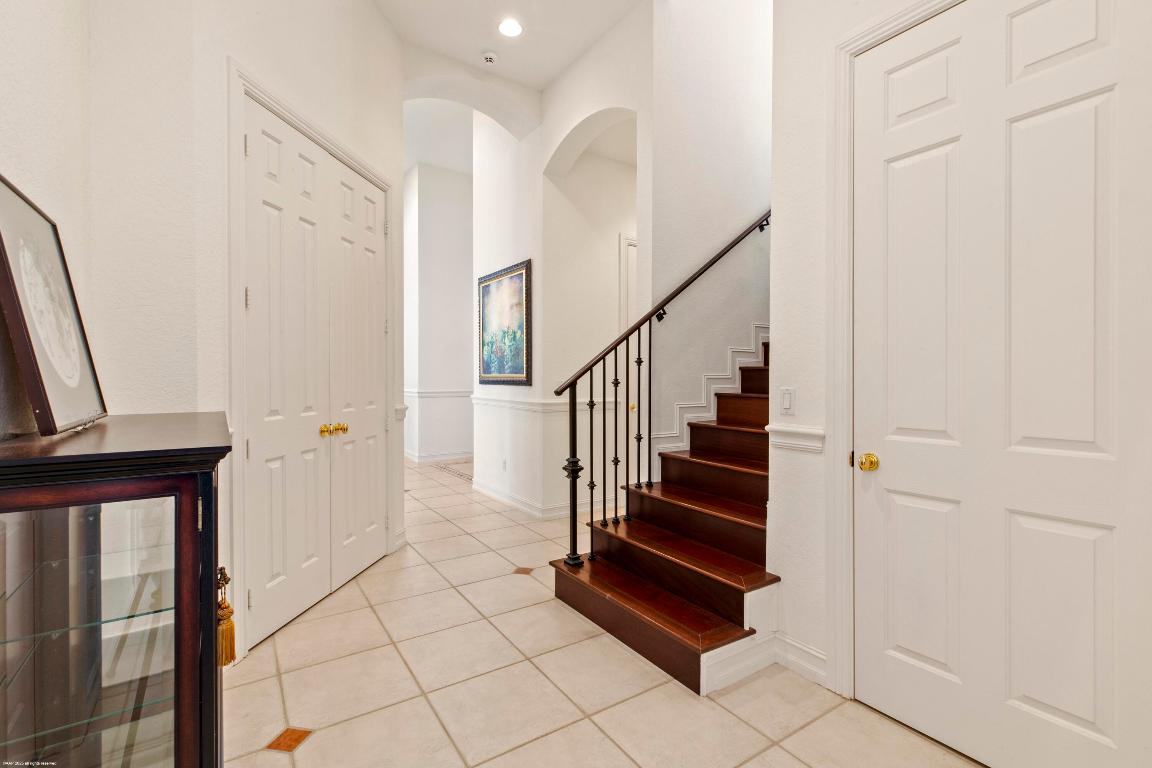 PALM BEACH POINT - Residential