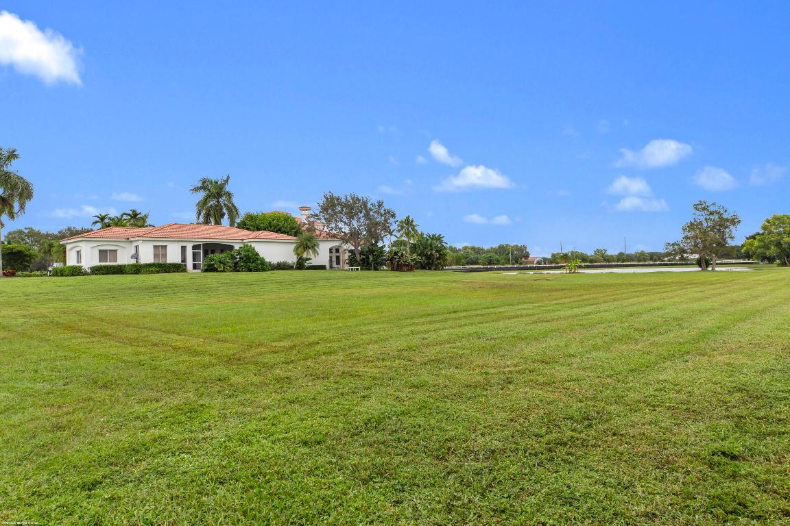 PALM BEACH POINT - Residential