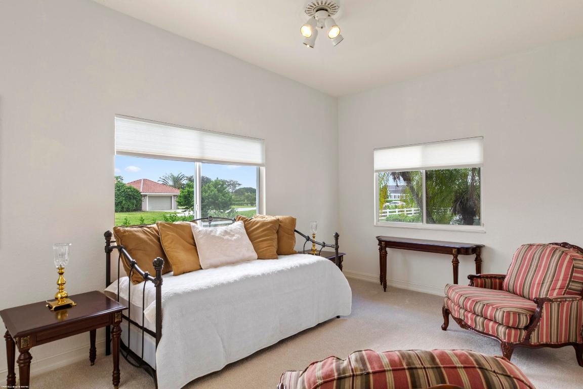 PALM BEACH POINT - Residential