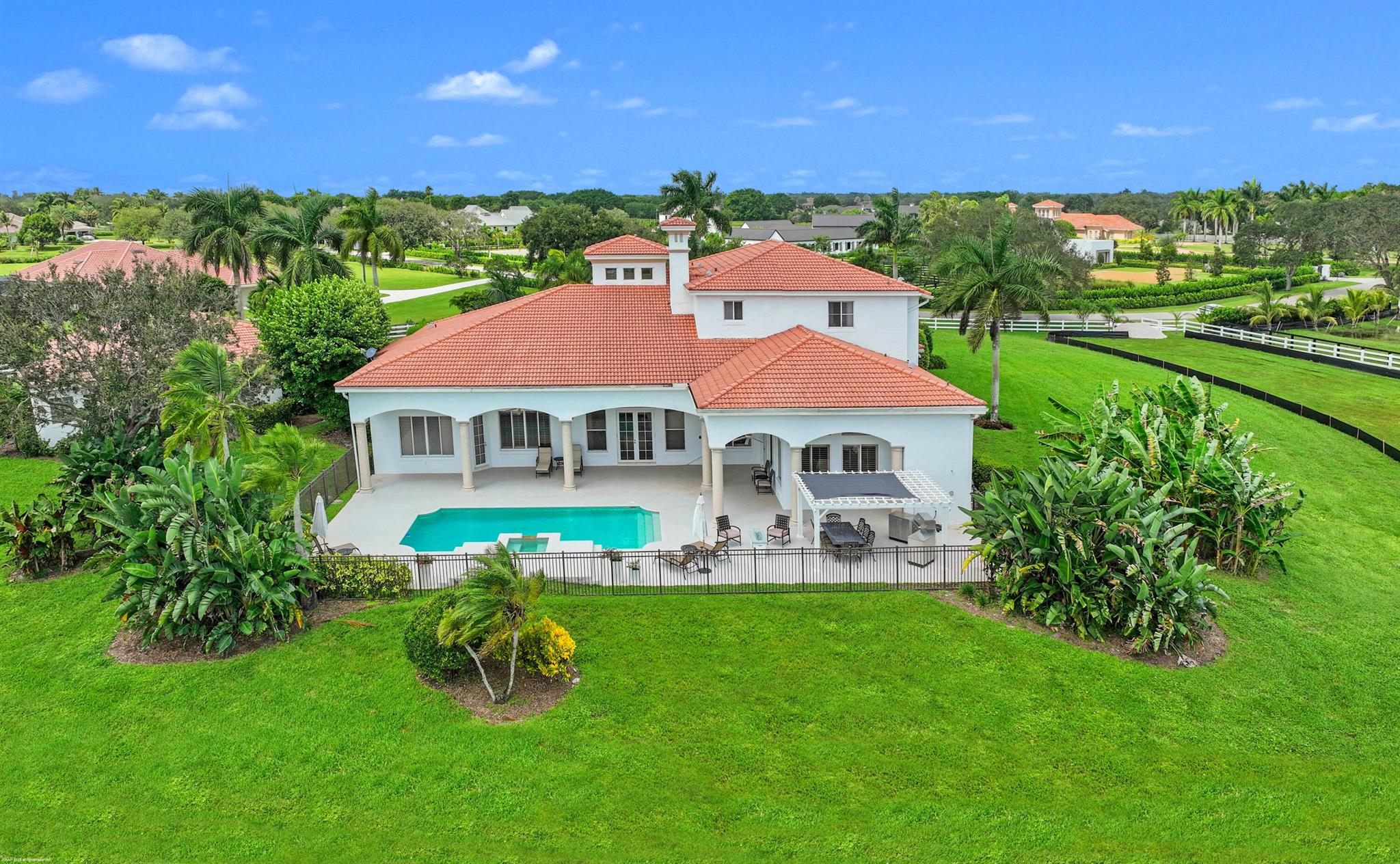 PALM BEACH POINT - Residential