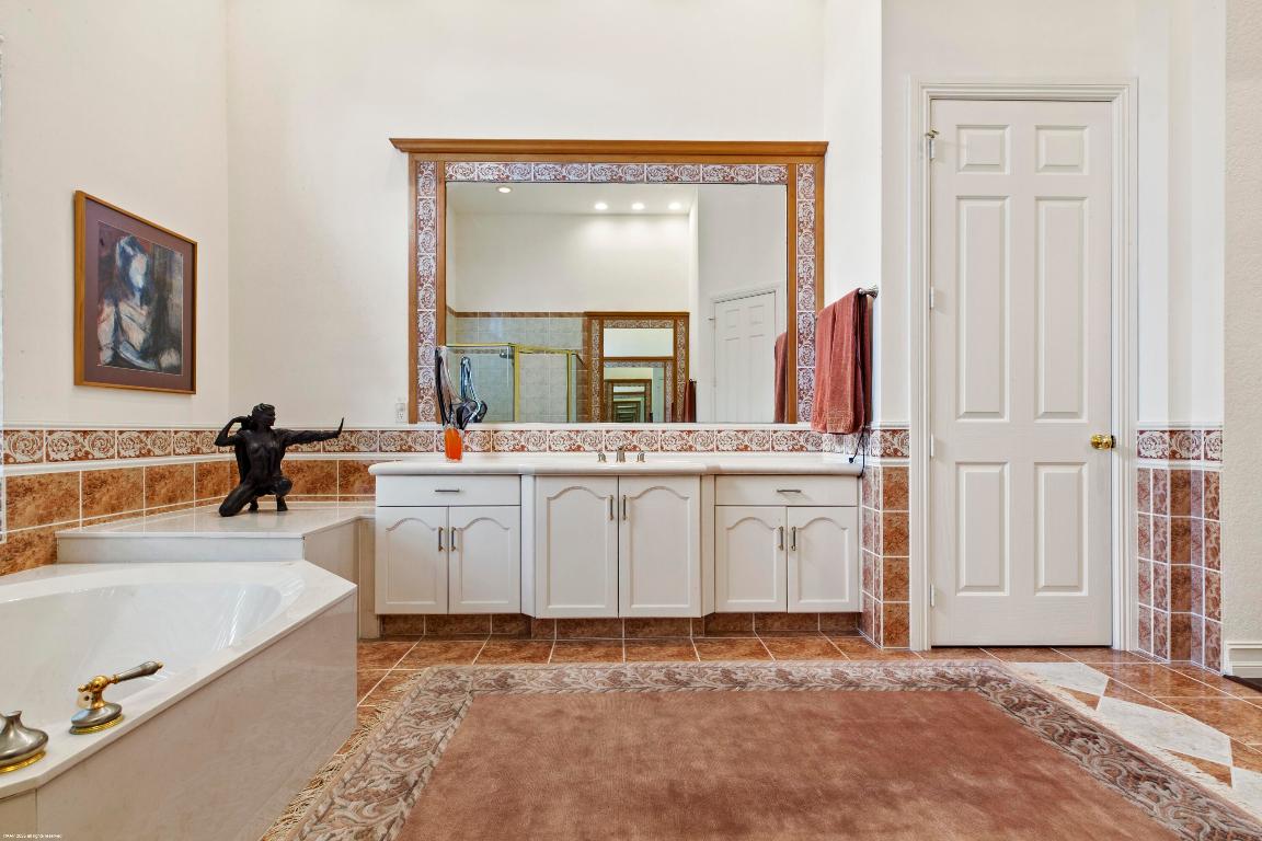 PALM BEACH POINT - Residential