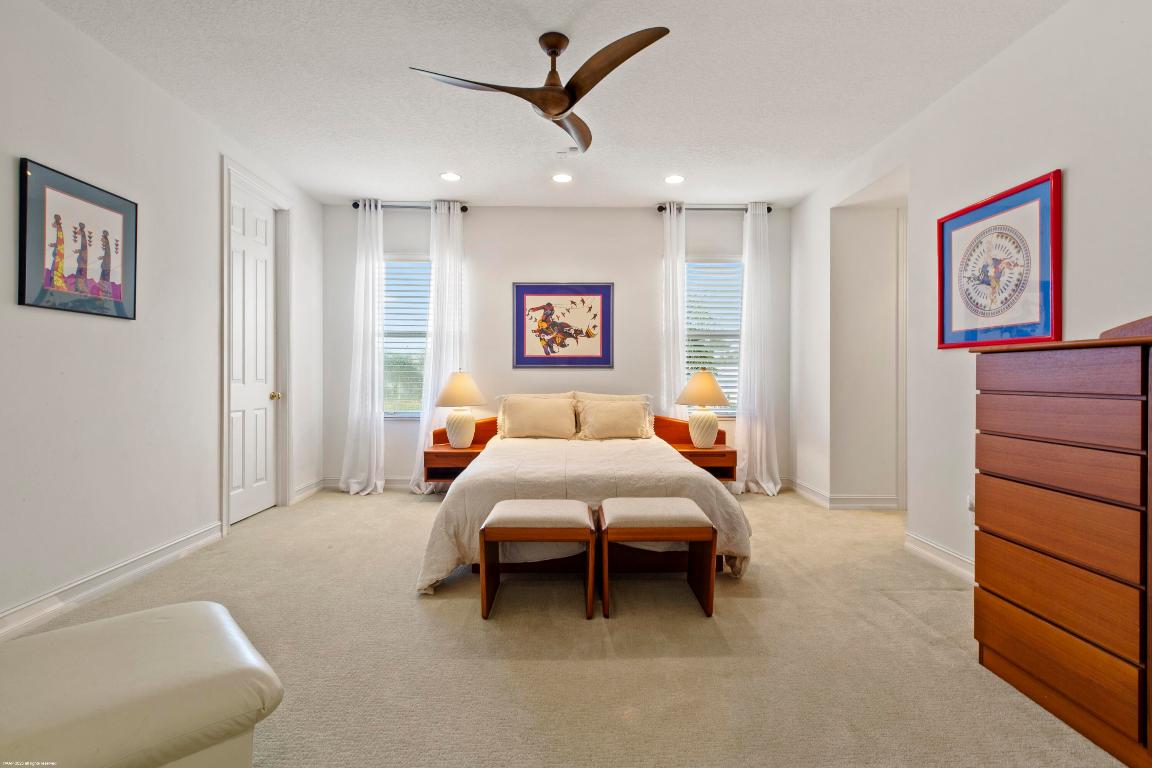 PALM BEACH POINT - Residential