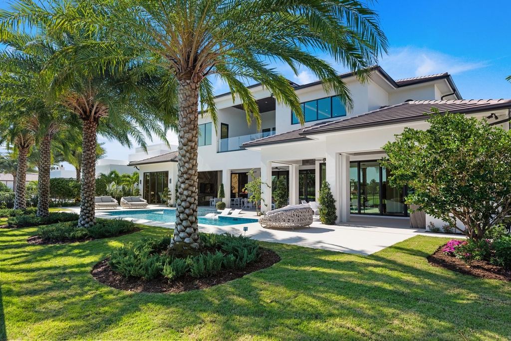 Photo of 4028 Country Club Lane, Fort Lauderdale, FL 33308 (MLS # F10404561)