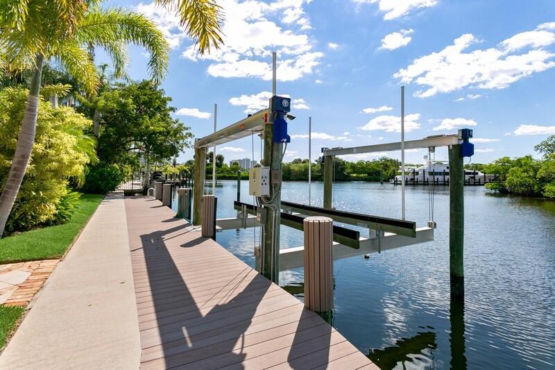 HARBOUR ISLES - Residential