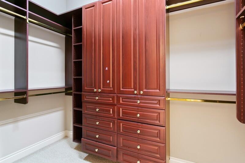 HARBOUR ISLES - Residential