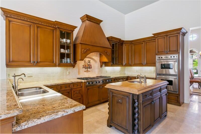 HARBOUR ISLES - Residential