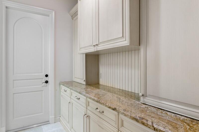 HARBOUR ISLES - Residential