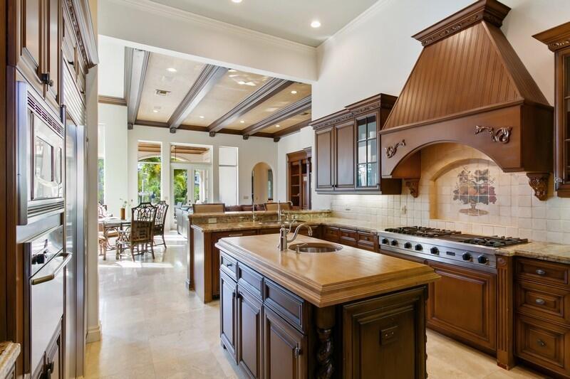 HARBOUR ISLES - Residential