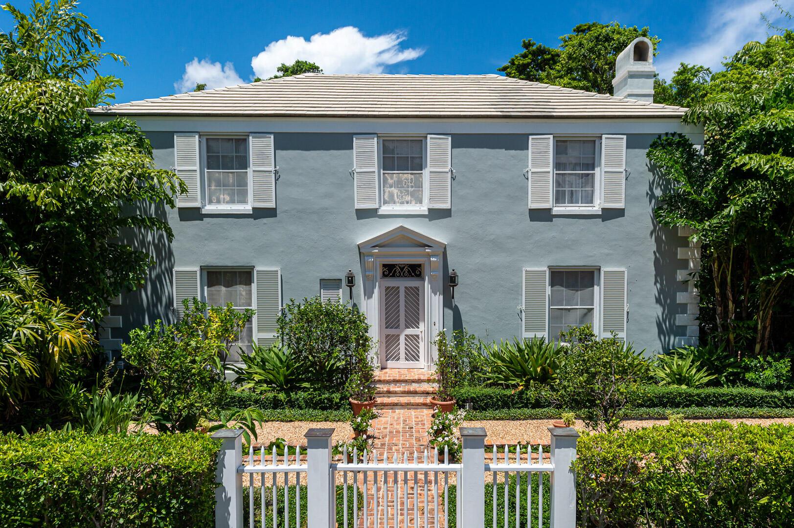 COCOANUT GROVE - Residential