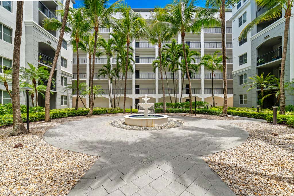Photo of 1660 Renaissance Commons Boulevard #2301, Boynton Beach, FL 33426 (MLS # B26061441)