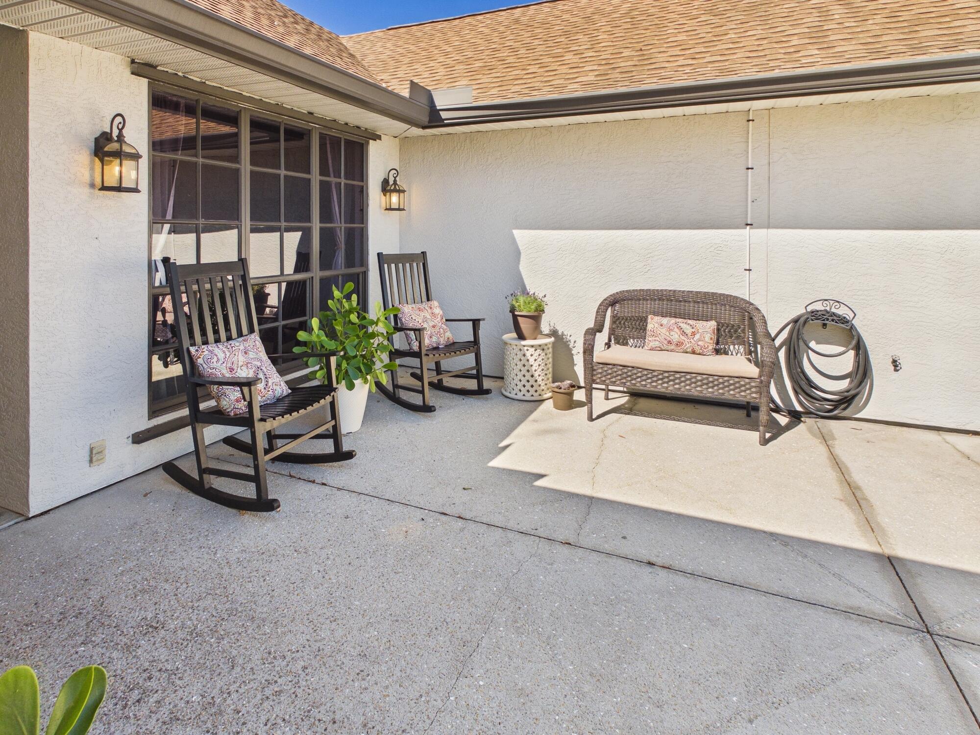 NORTH LAKE COUNTRY ESTATES - Residential