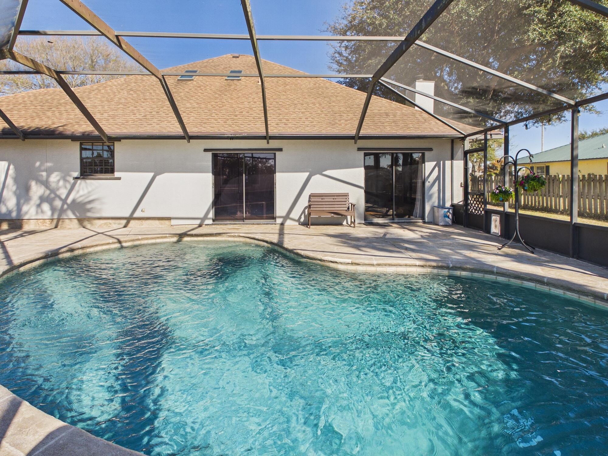 NORTH LAKE COUNTRY ESTATES - Residential