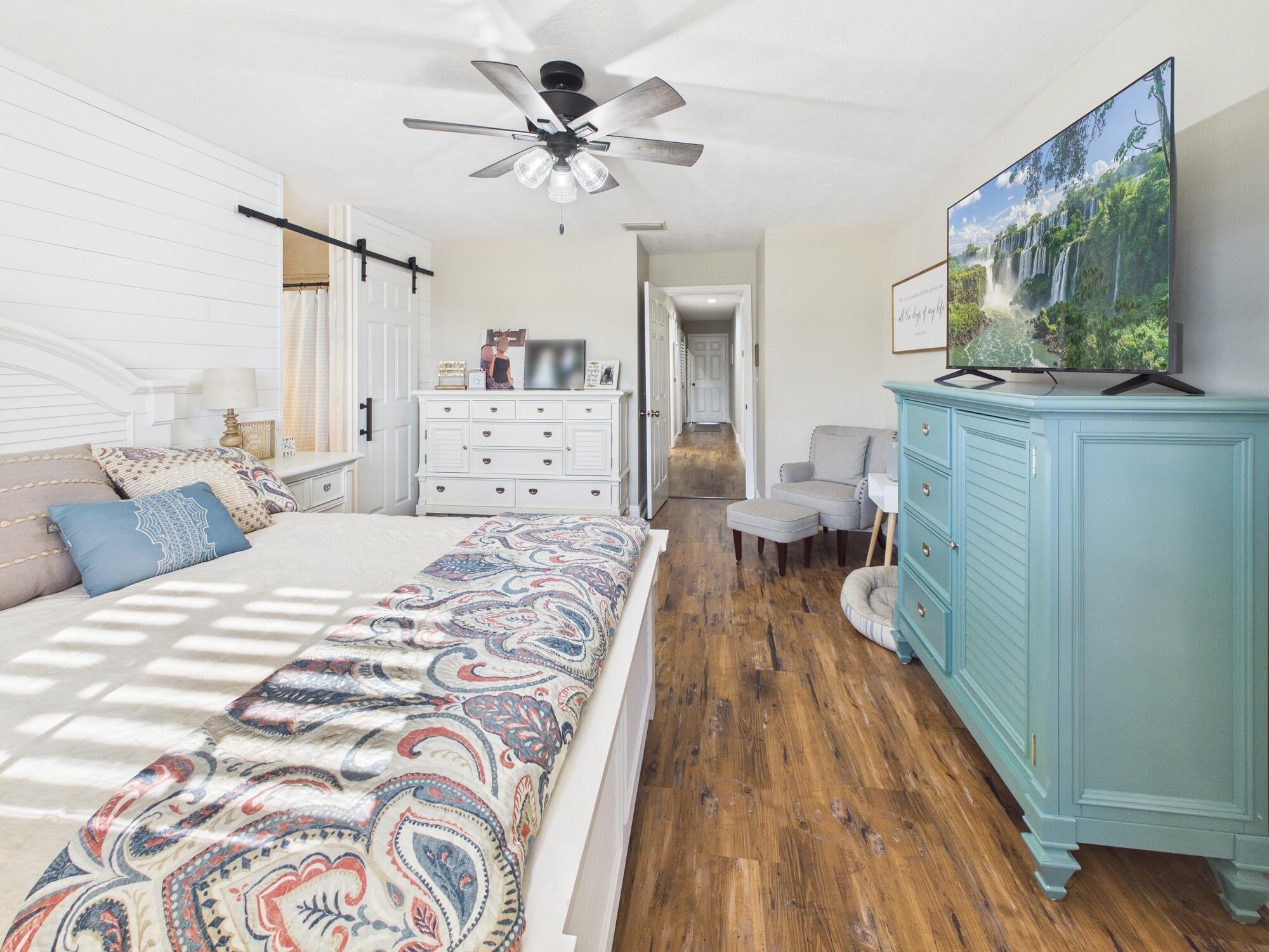 NORTH LAKE COUNTRY ESTATES - Residential