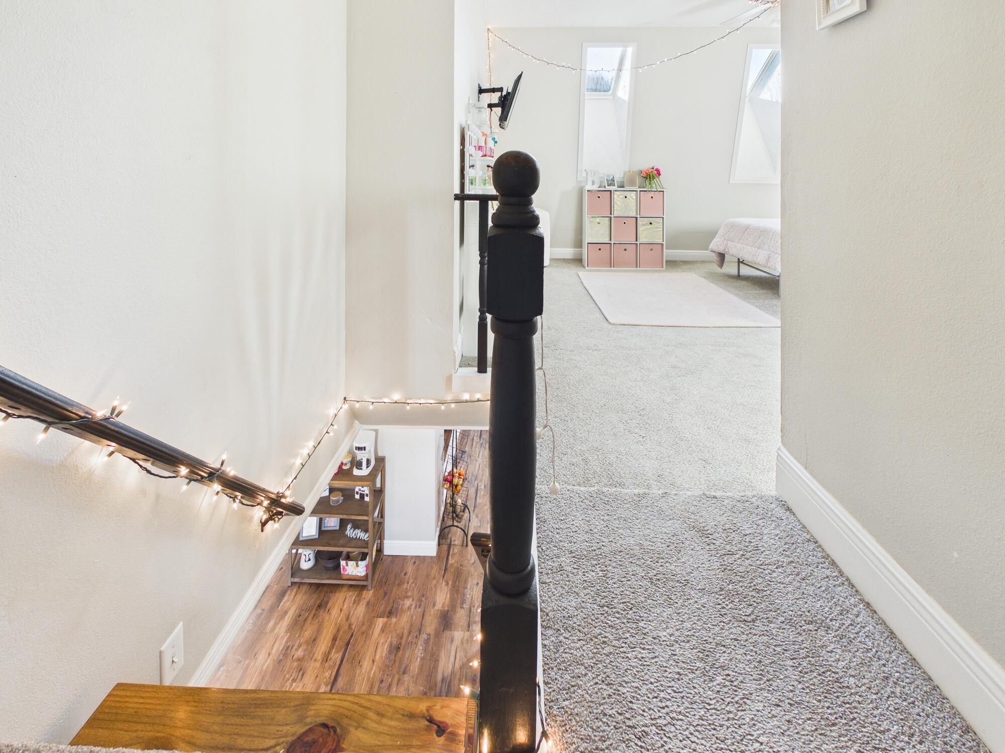 NORTH LAKE COUNTRY ESTATES - Residential