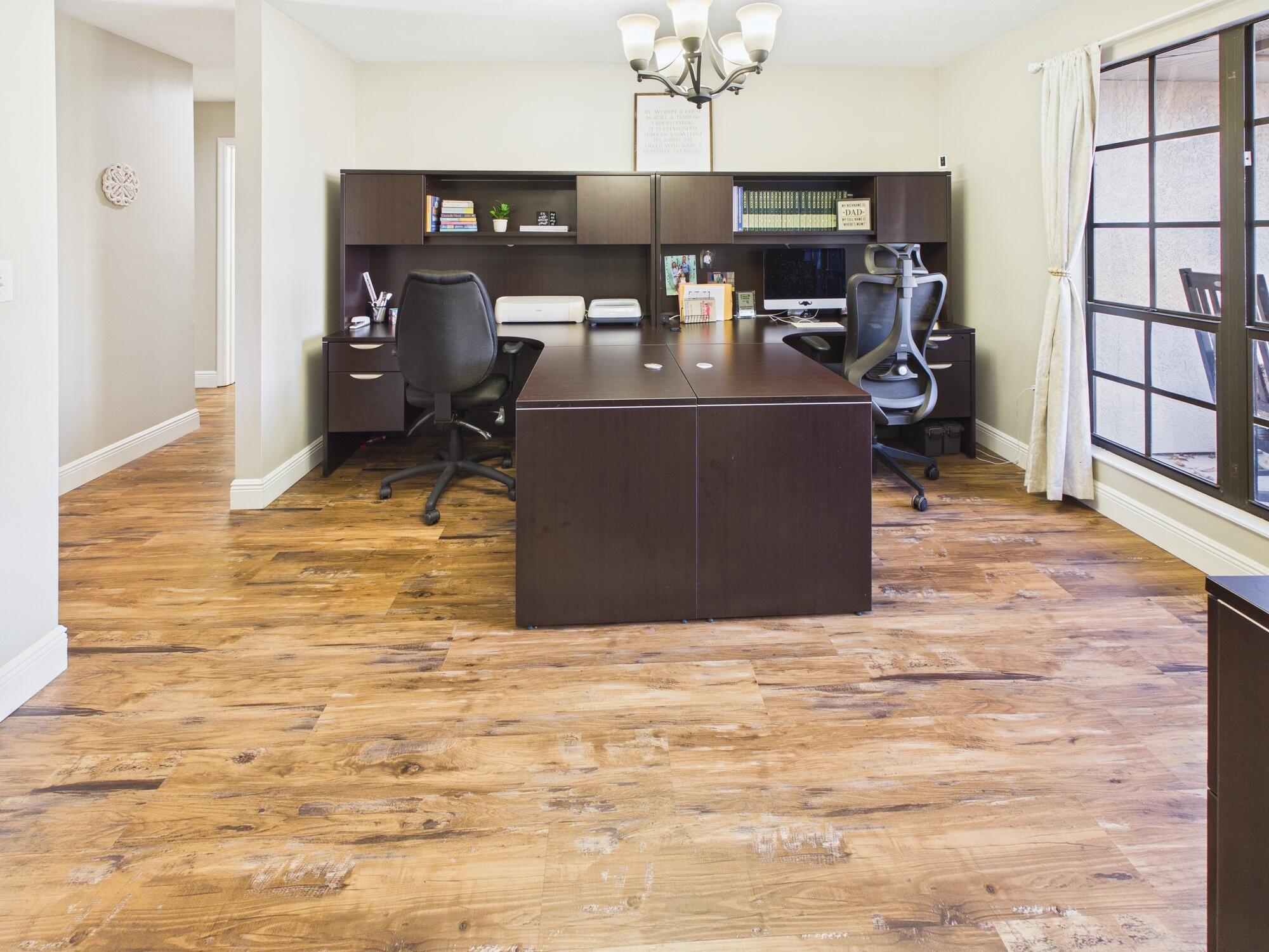 NORTH LAKE COUNTRY ESTATES - Residential