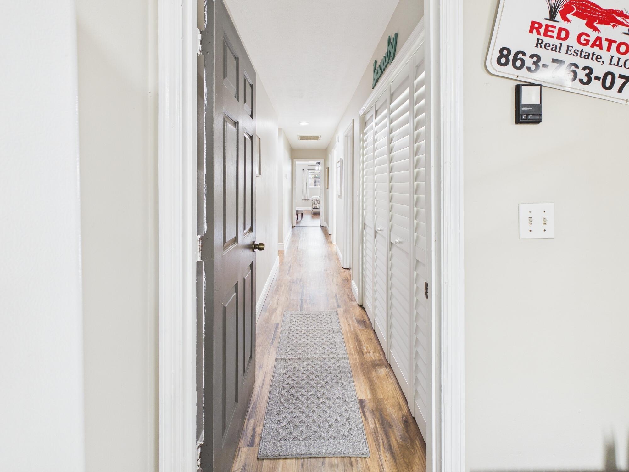 NORTH LAKE COUNTRY ESTATES - Residential