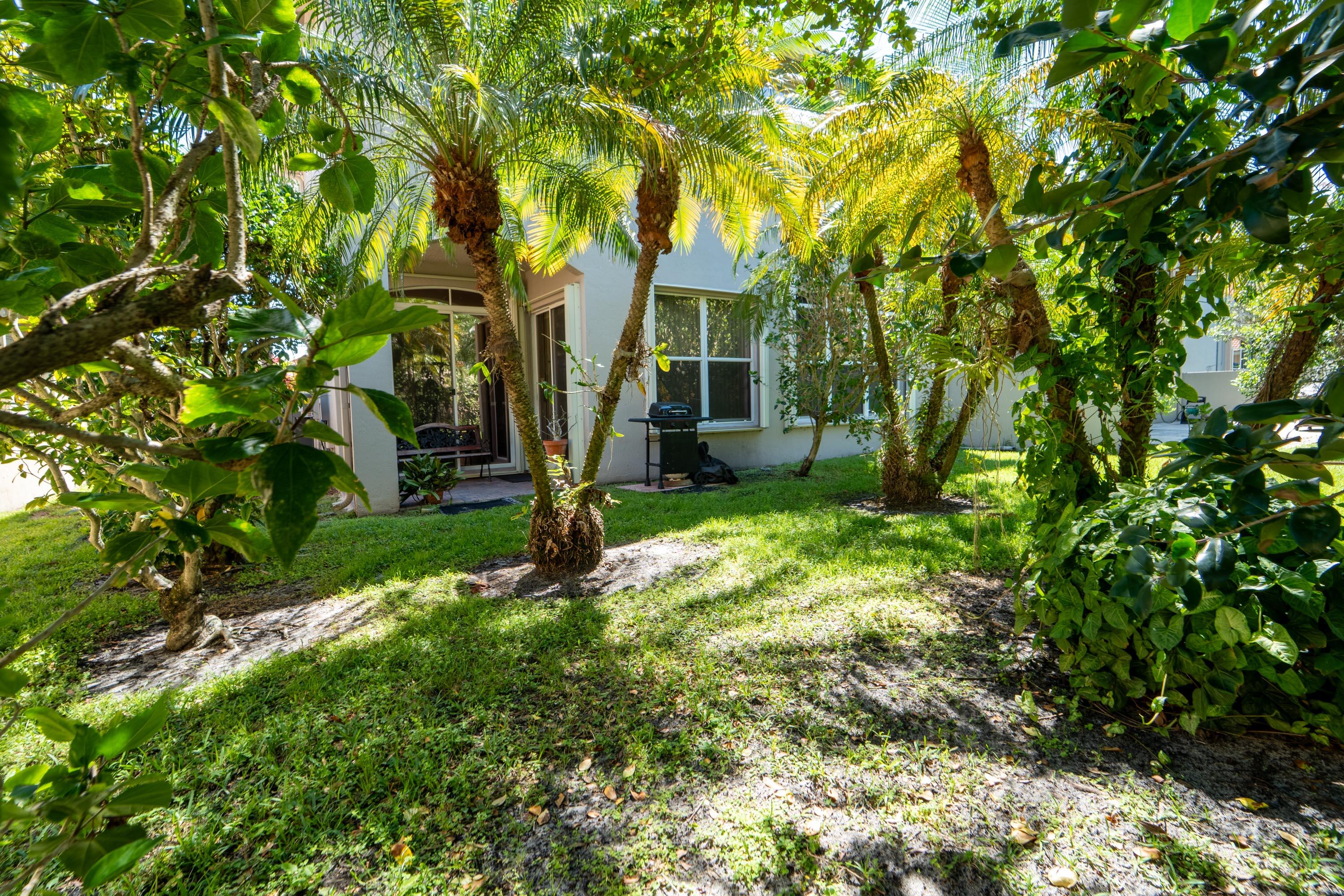 HYPOLUXO HAVERHILL PUD 2 - Residential