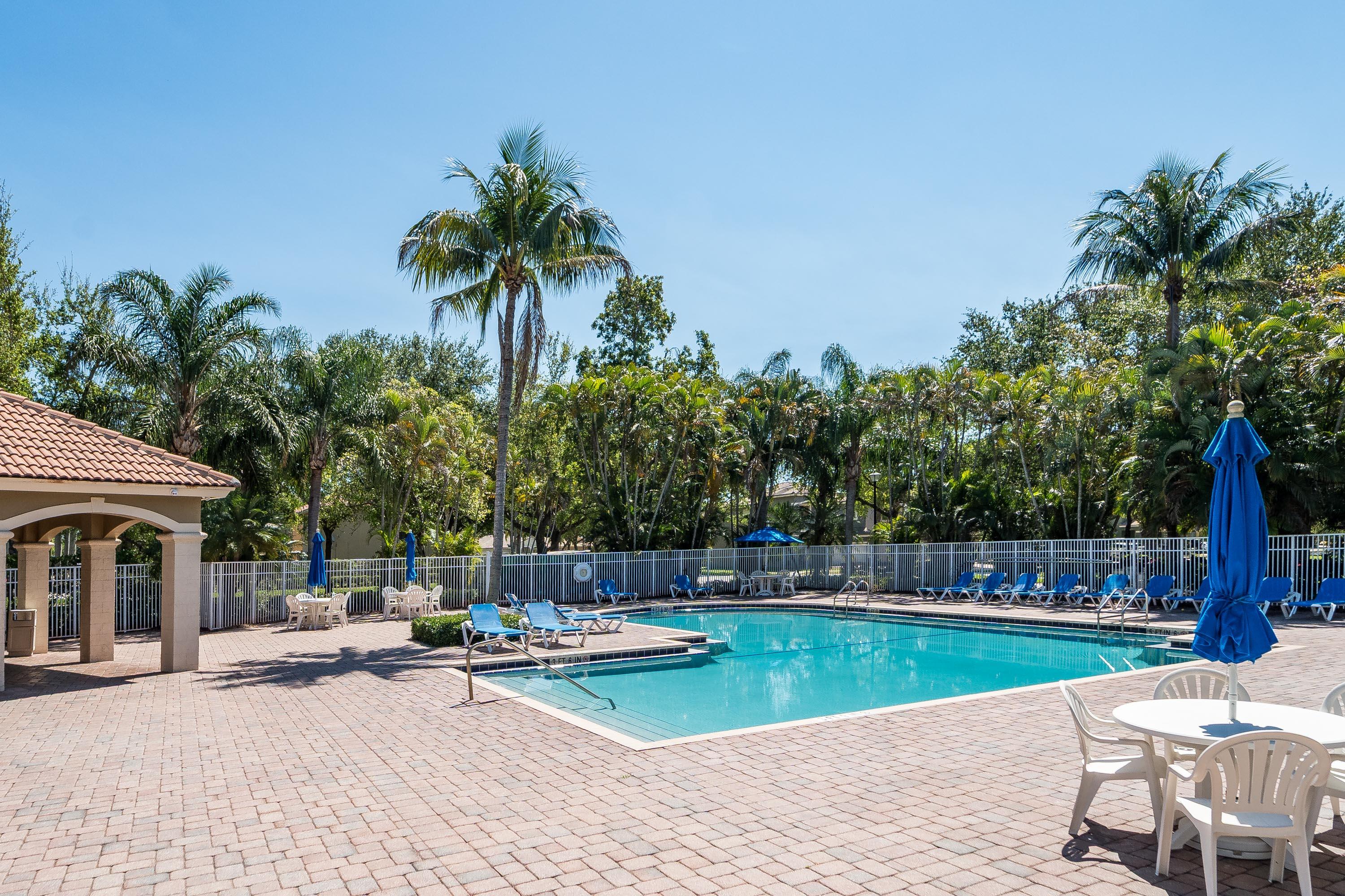 HYPOLUXO HAVERHILL PUD 2 - Residential