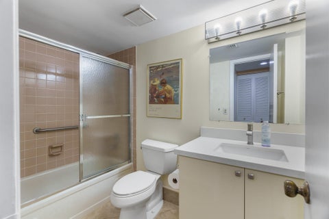 Tiny photo for 6515 Kensington Lane #201, Delray Beach, FL 33446 (MLS # B26016880)