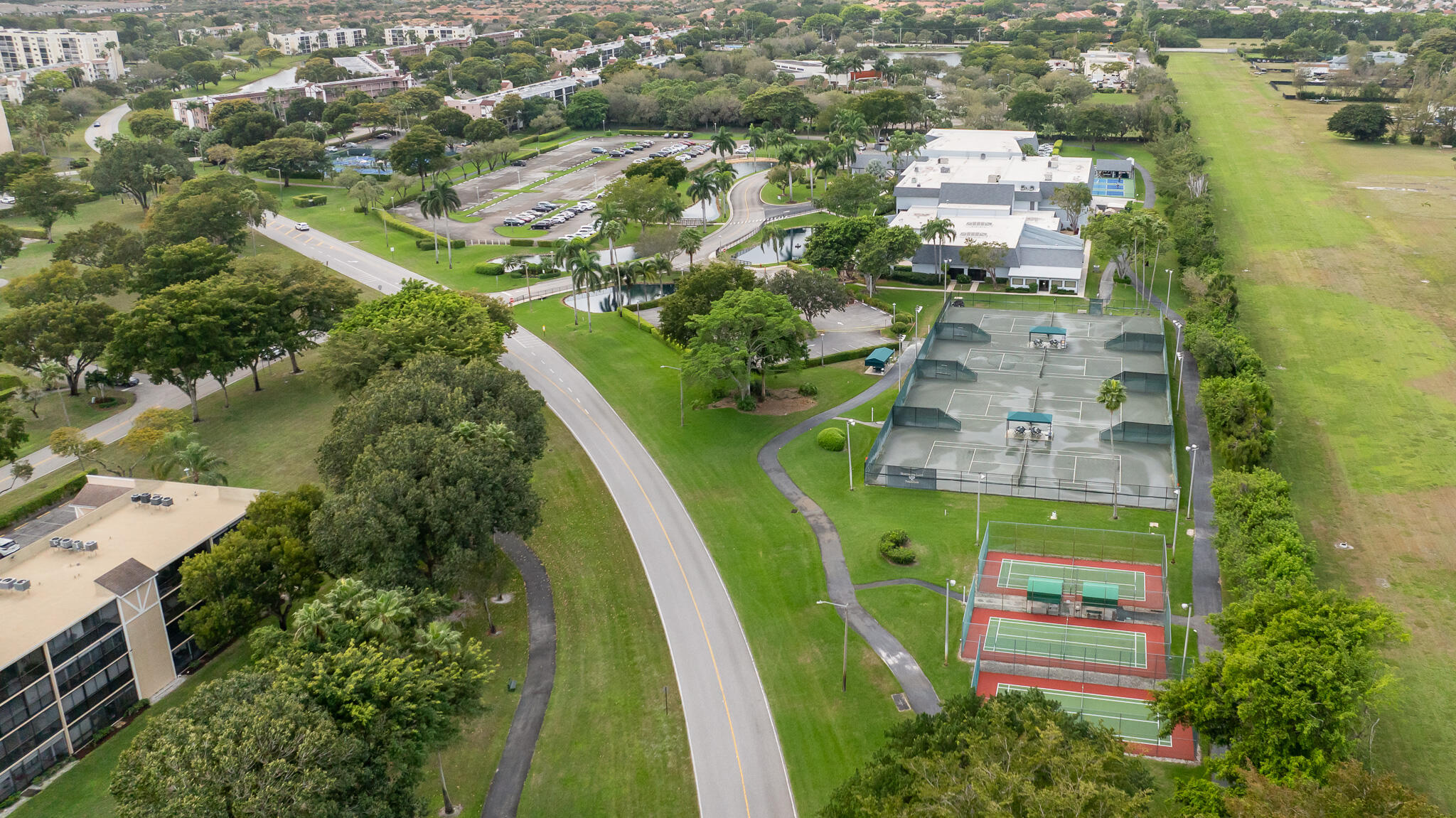 HUNTINGTON LAKES SEC ONE - Residential