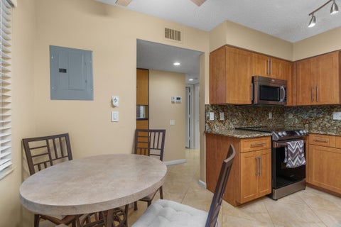 Tiny photo for 6515 Kensington Lane #201, Delray Beach, FL 33446 (MLS # B26016880)