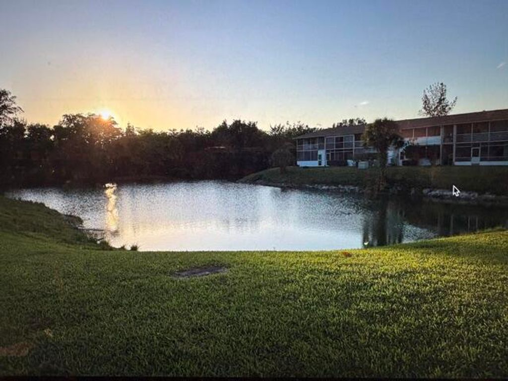Photo of 145 Northampton #H, West Palm Beach, FL 33417 (MLS # B26040019)