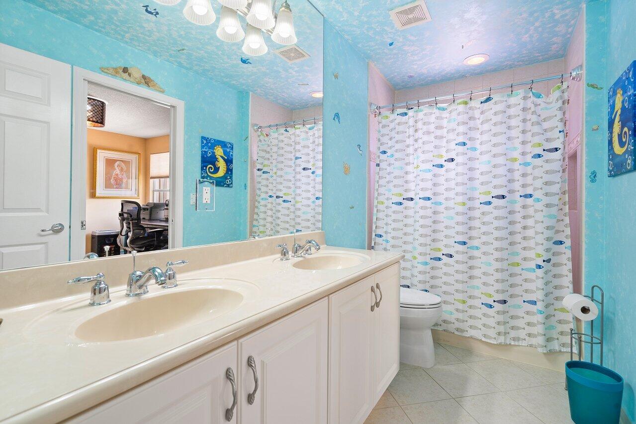 CANYON ISLES - Residential