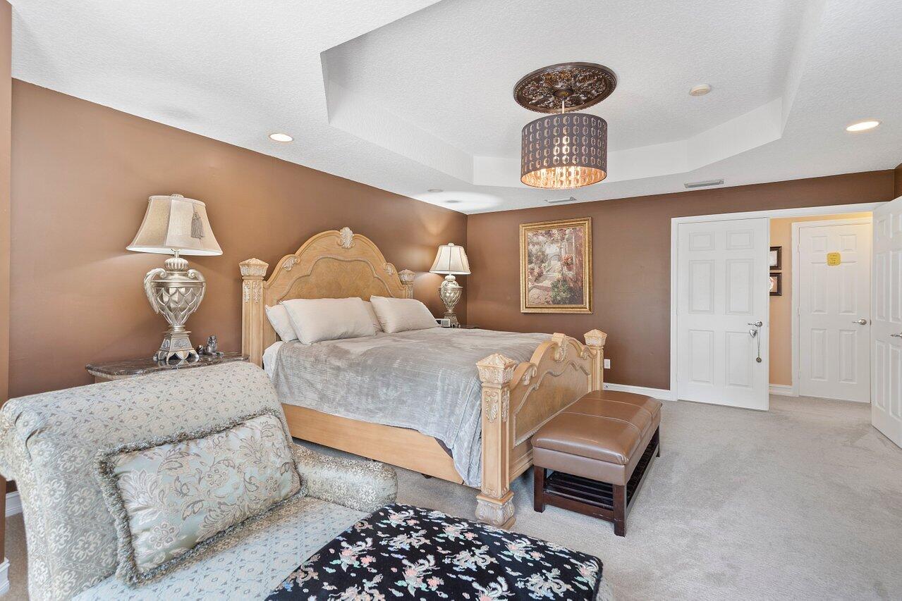 CANYON ISLES - Residential