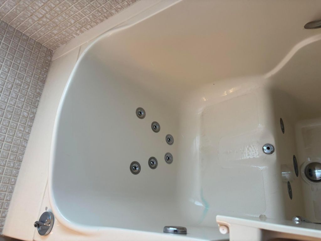 Photo of 8321 SW 39th Court, Davie, FL 33328 (MLS # B26026615)