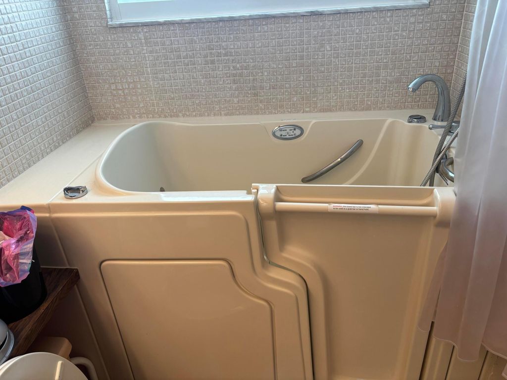 Photo of 8321 SW 39th Court, Davie, FL 33328 (MLS # B26026615)