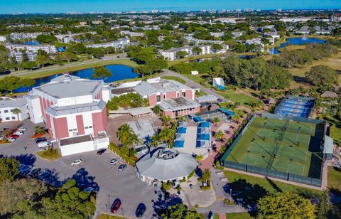 A home in Deerfield Beach