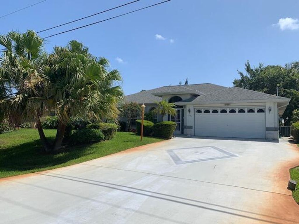 Photo of 2839 SE Peru Street, Port Saint Lucie, FL 34984 (MLS # R10792543)