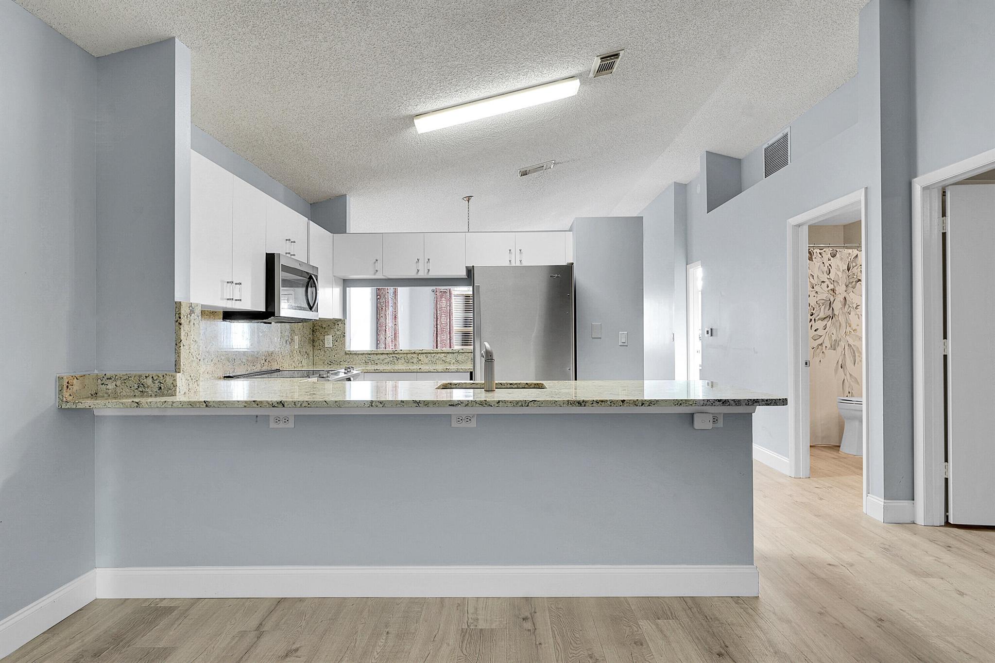 KINGS ISLE - Residential