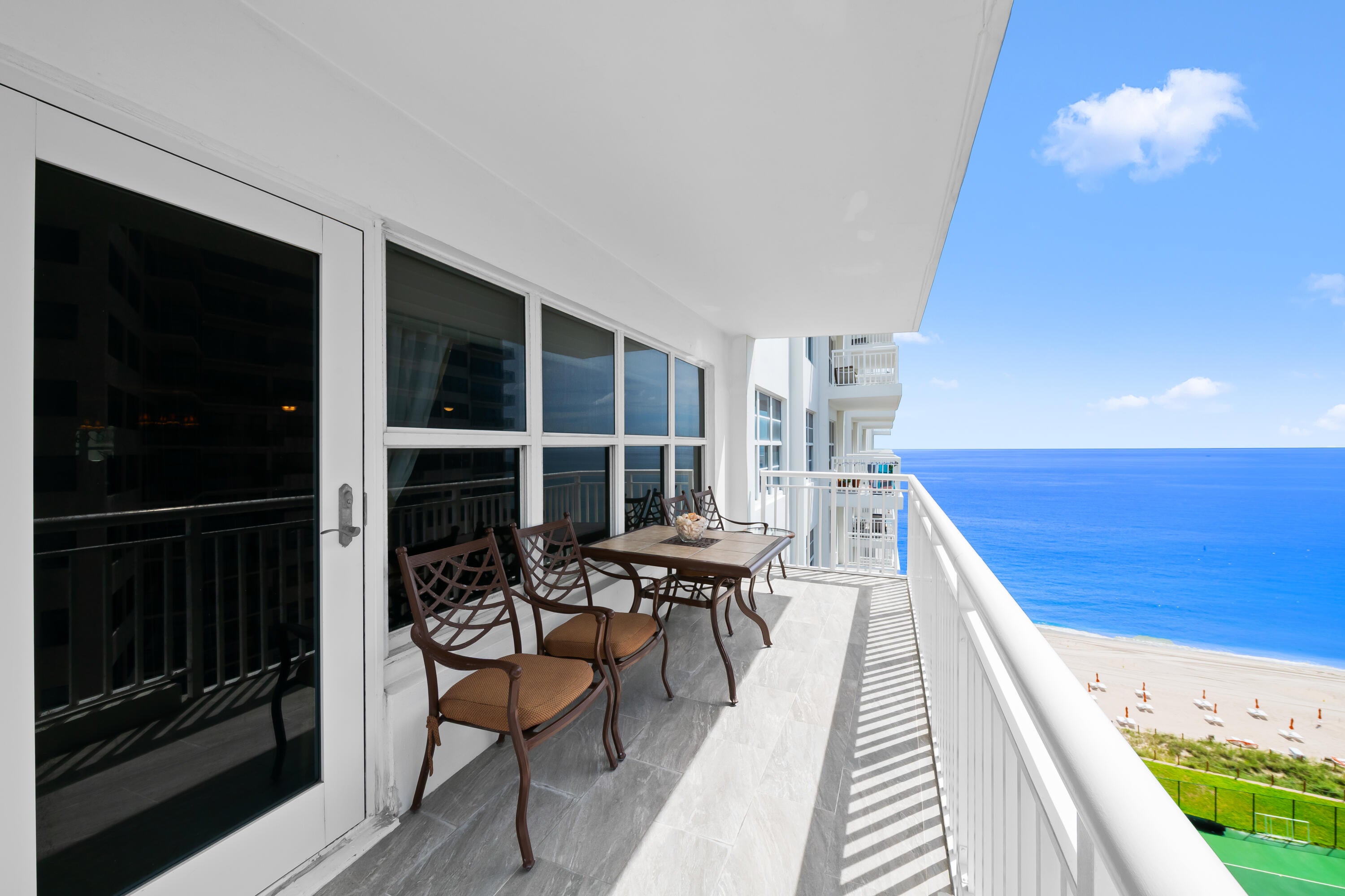 3850 GALT OCEAN Drive 1105