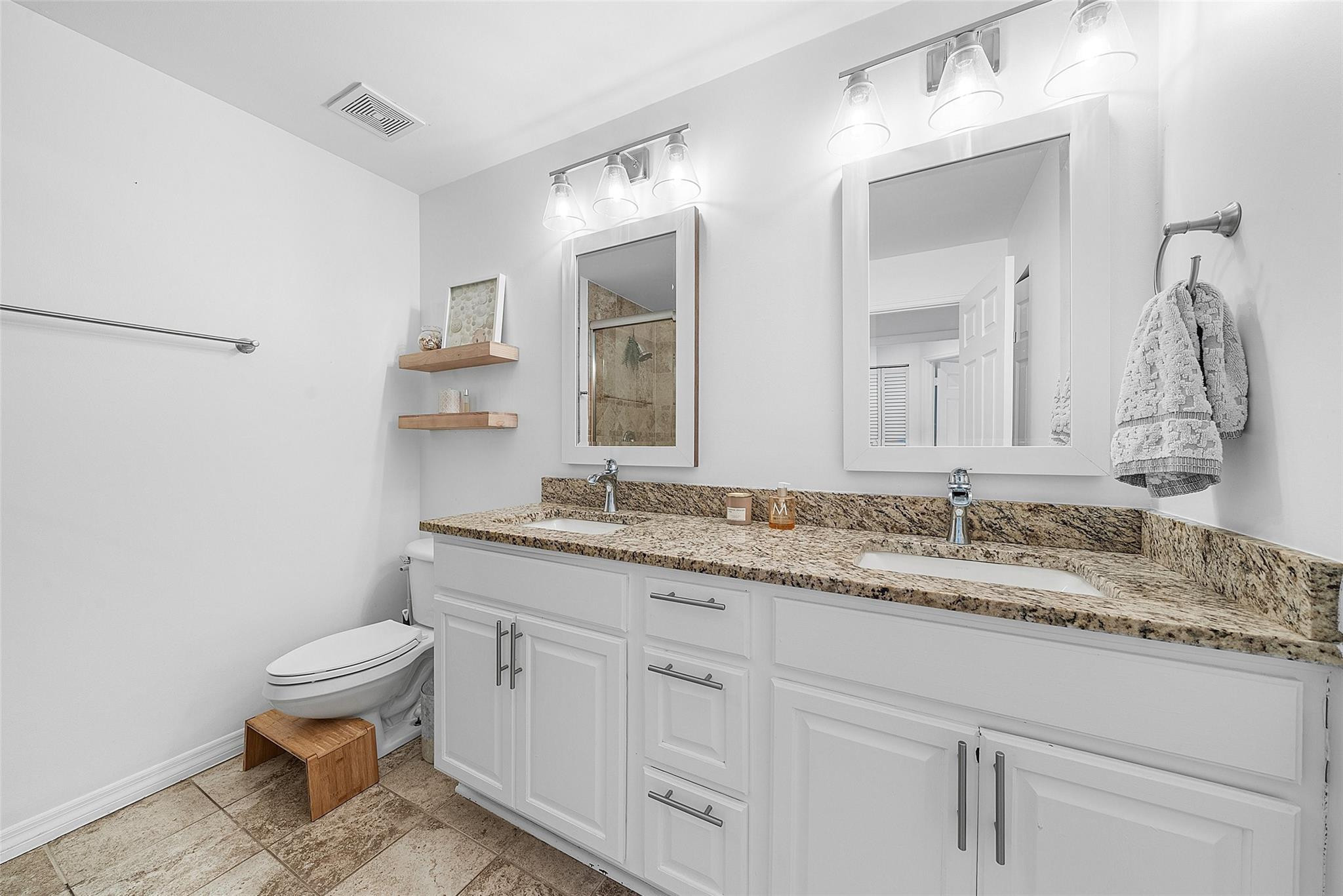 Harbour Club - Residential