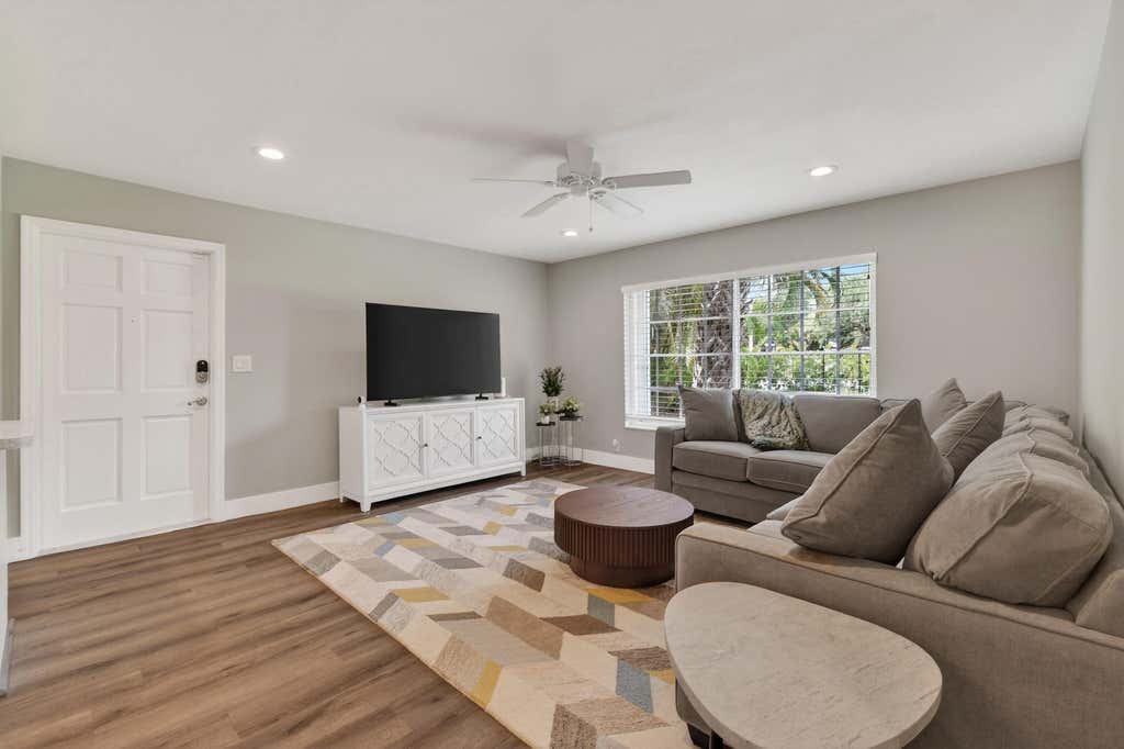 Photo of 11521 Landing Place #E1, North Palm Beach, FL 33408 (MLS # B26028594)