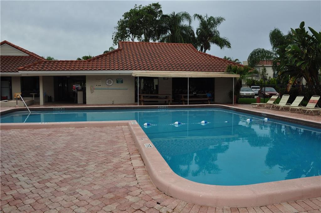 Embarcadero - Residential