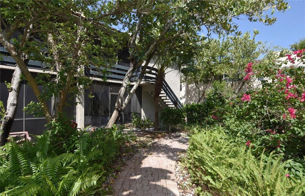 Embarcadero - Residential