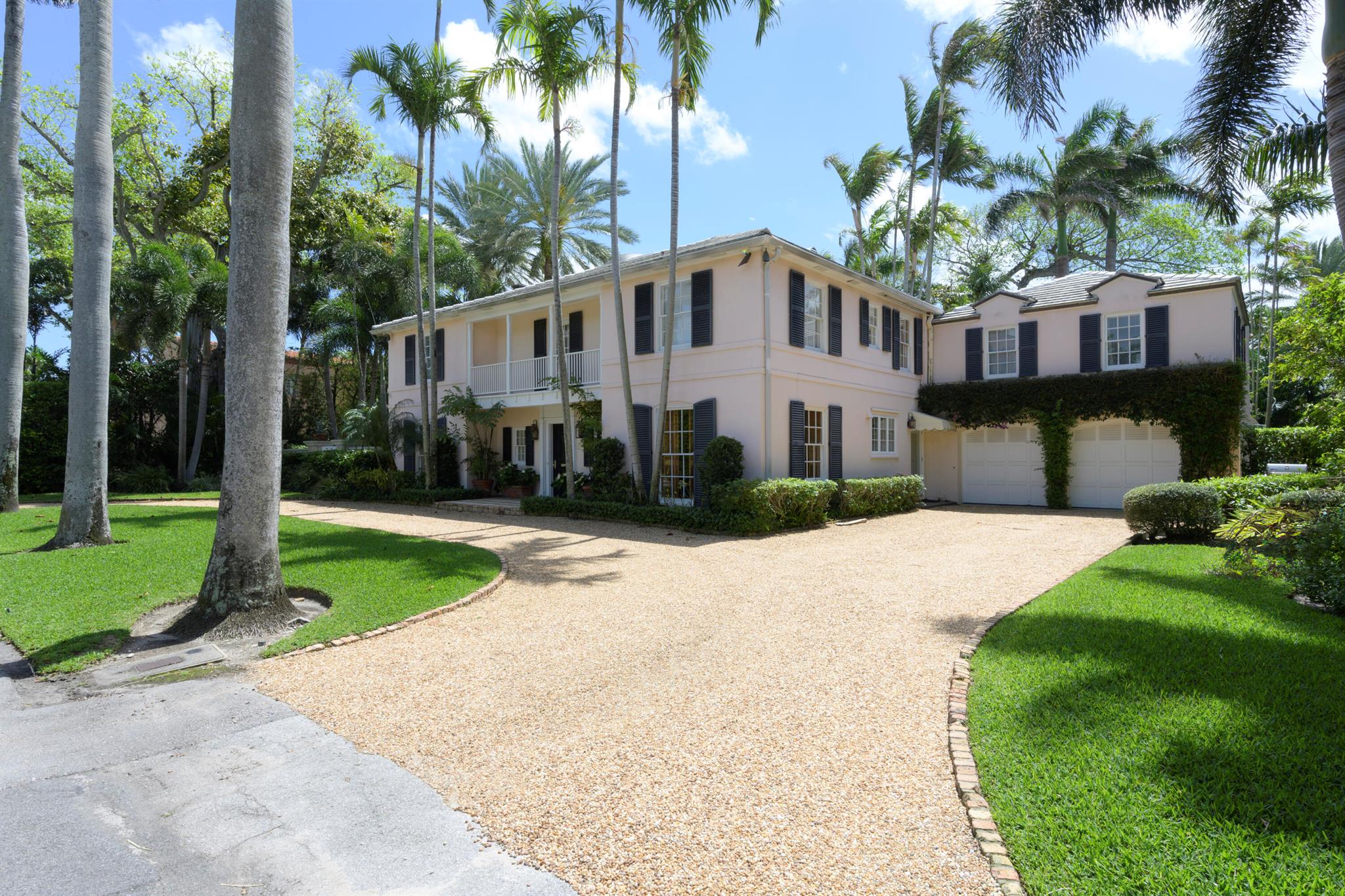 EL BRAVO PARK - Residential