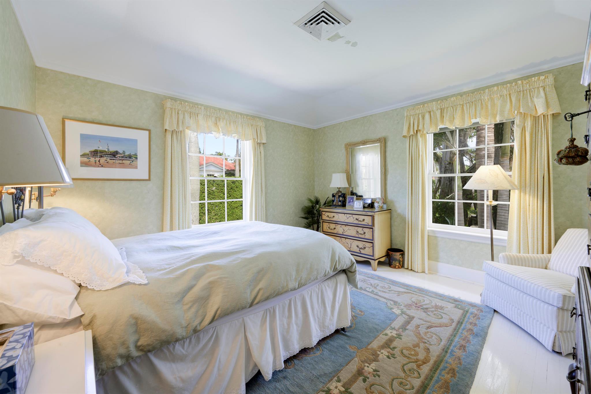 EL BRAVO PARK - Residential