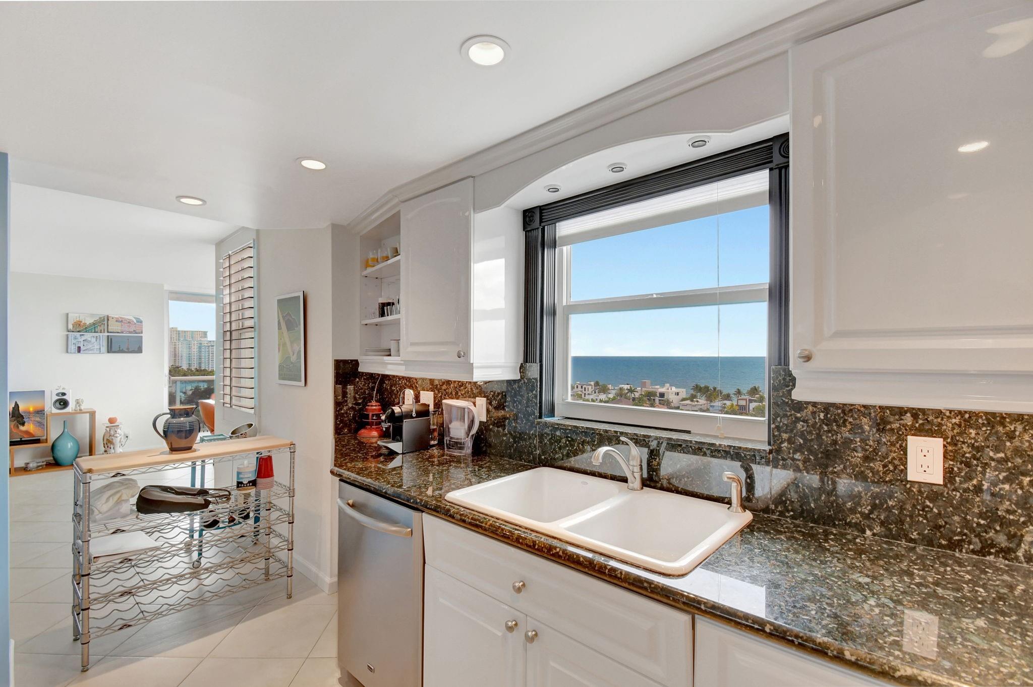3015 N Ocean Blvd 12F