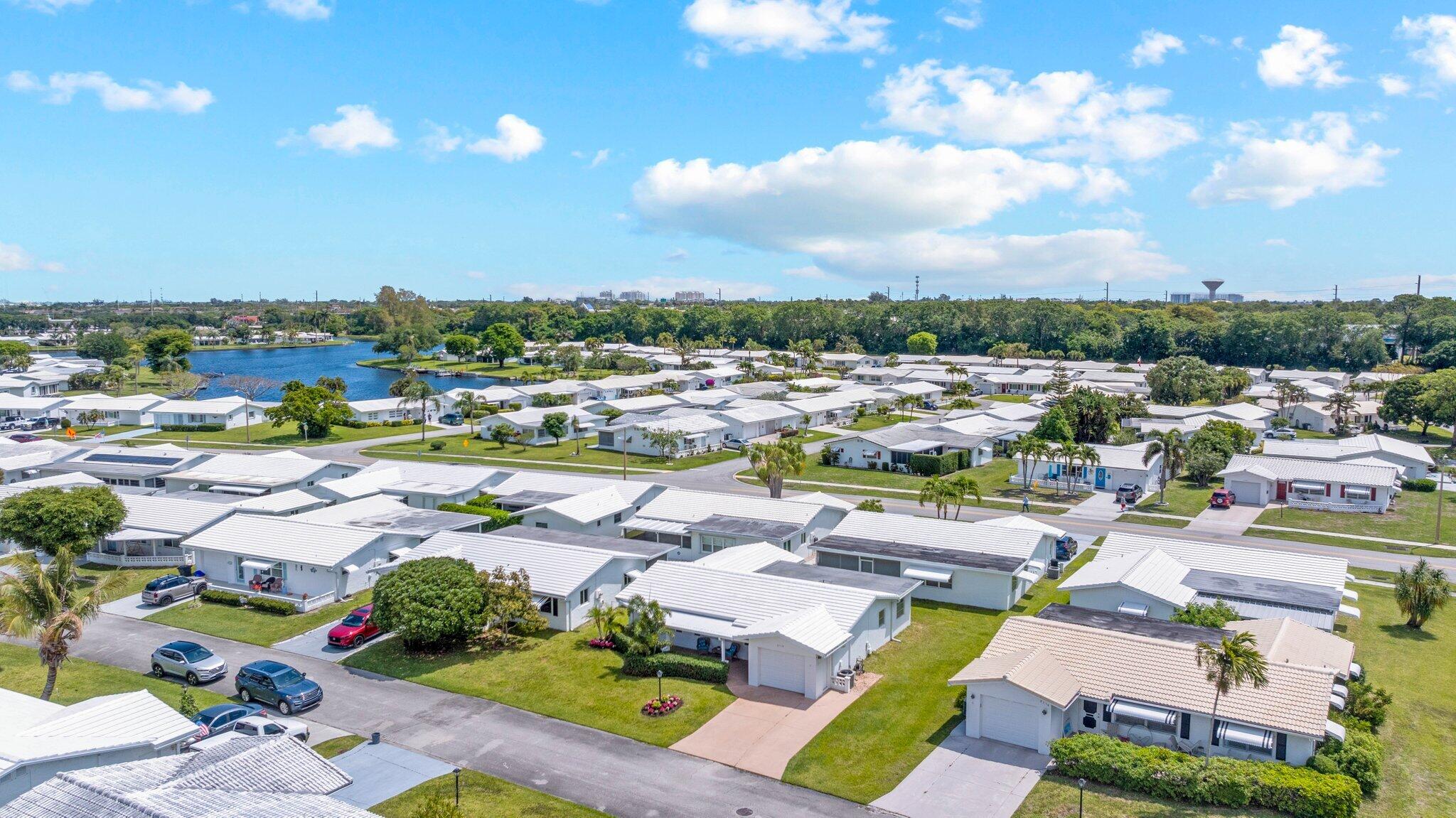 PALM BEACH LEISUREVILLE SEC 10 - Residential